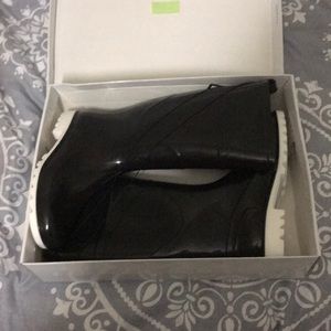 Rain boots